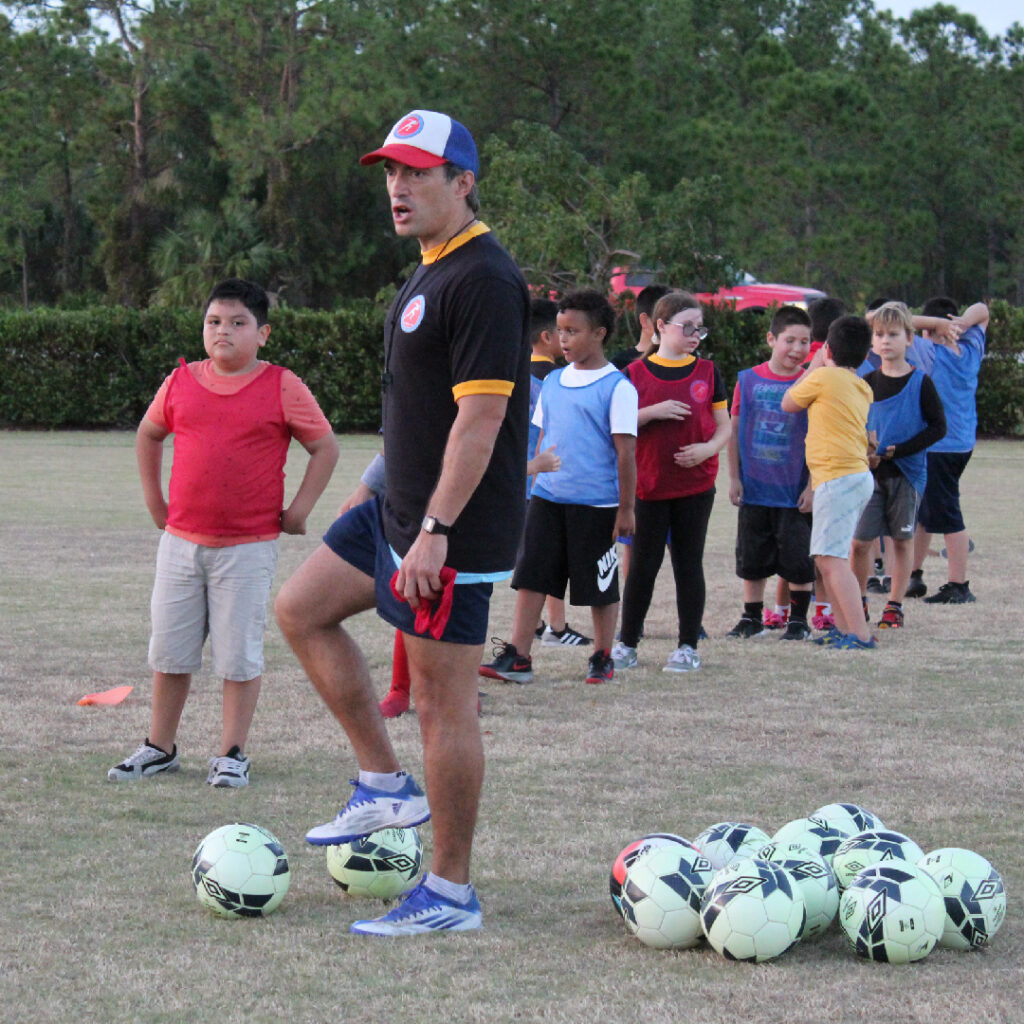 carrusel soccer mesa de trabajo 1 copia 7